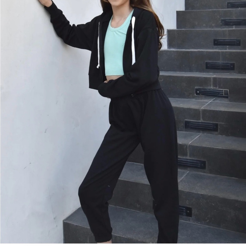 Katie J NYC Black Cropped Hoodie & Jogger Set